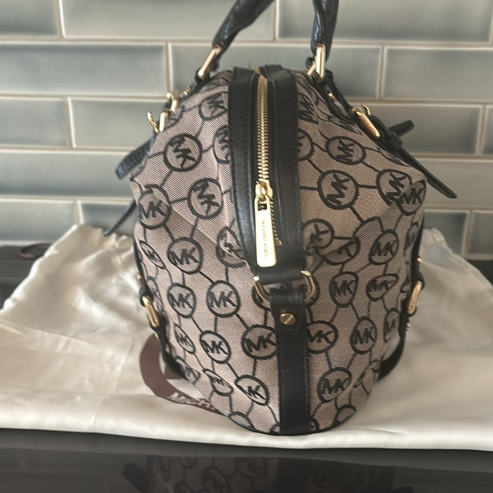 Michael Kors Belford Jacquard Tote Purse EUC - Picture 3 of 11